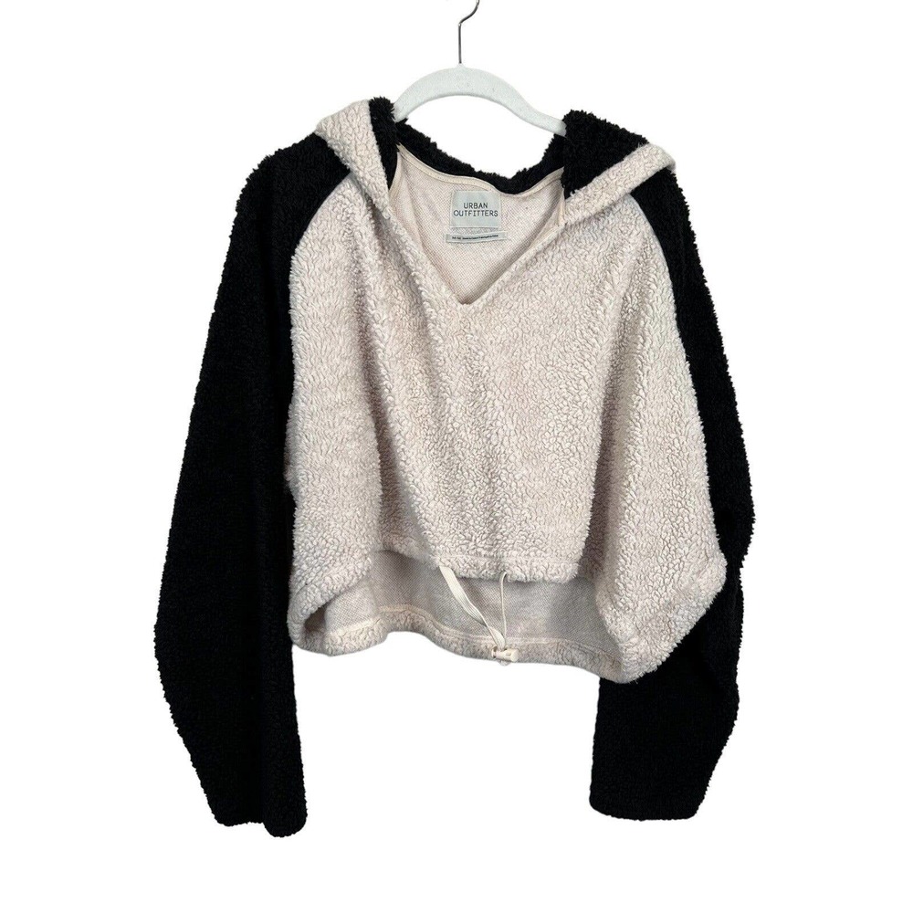 Urban Outfitters Tilly Cozy Faux Fur V Neck Cropped Hoodie Women's Medium - Picture 4 of 11